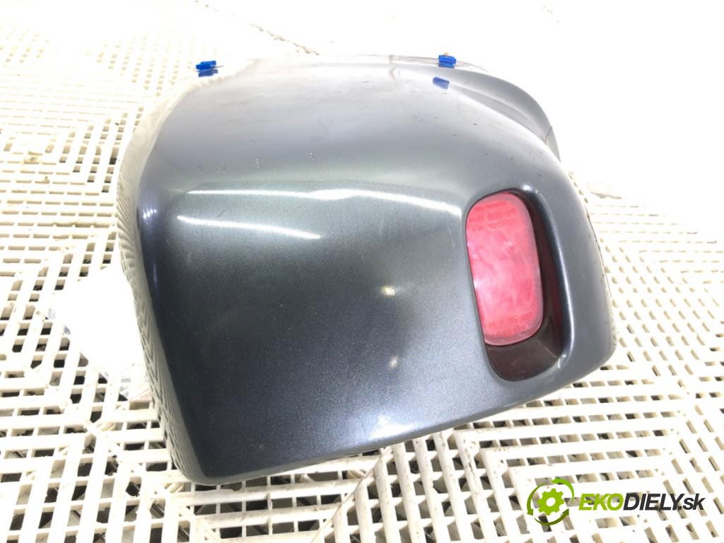 TOYOTA RAV 4 II (_A2_) 2000 - 2005    2.0 D 4WD (CLA20_, CLA21_) 85 kW [116 KM] olej napędowy 2001 - 2005  rohový nárazníka zadní část pravý