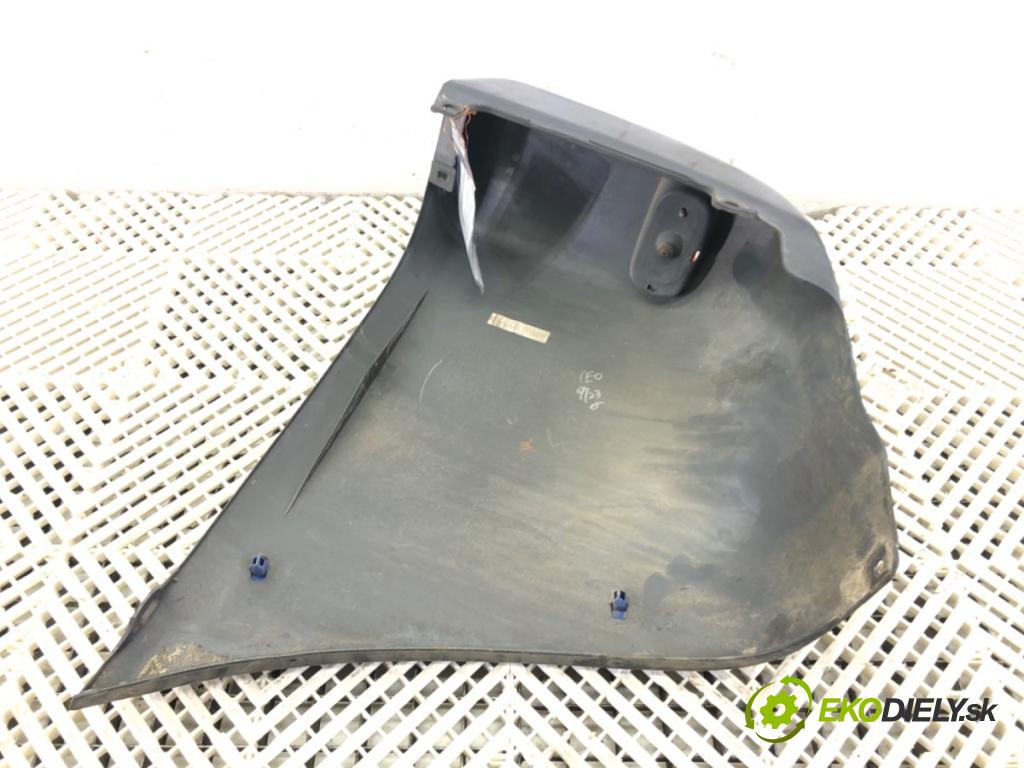 TOYOTA RAV 4 II (_A2_) 2000 - 2005    2.0 D 4WD (CLA20_, CLA21_) 85 kW [116 KM] olej napędowy 2001 - 2005  rohový nárazníka zadní část pravý