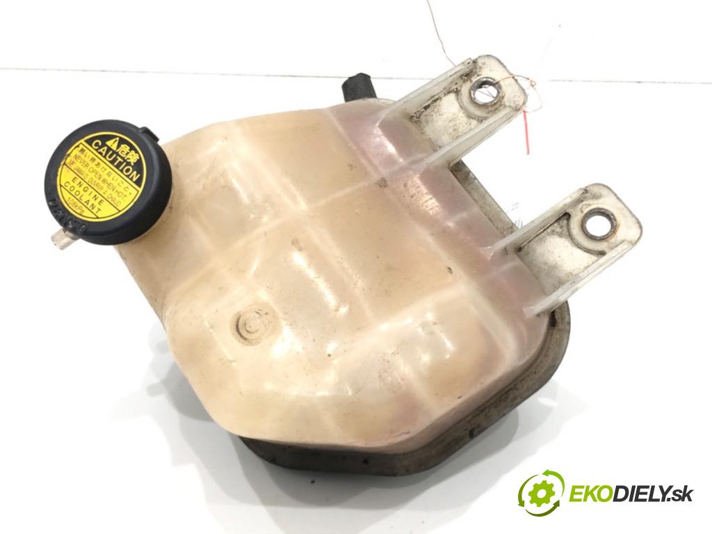 TOYOTA RAV 4 II (_A2_) 2000 - 2005    2.0 D 4WD (CLA20_, CLA21_) 85 kW [116 KM] olej napędowy 2001 - 2005  Nádržka vyrovnávacia (kvapaliny) chladiaceho 