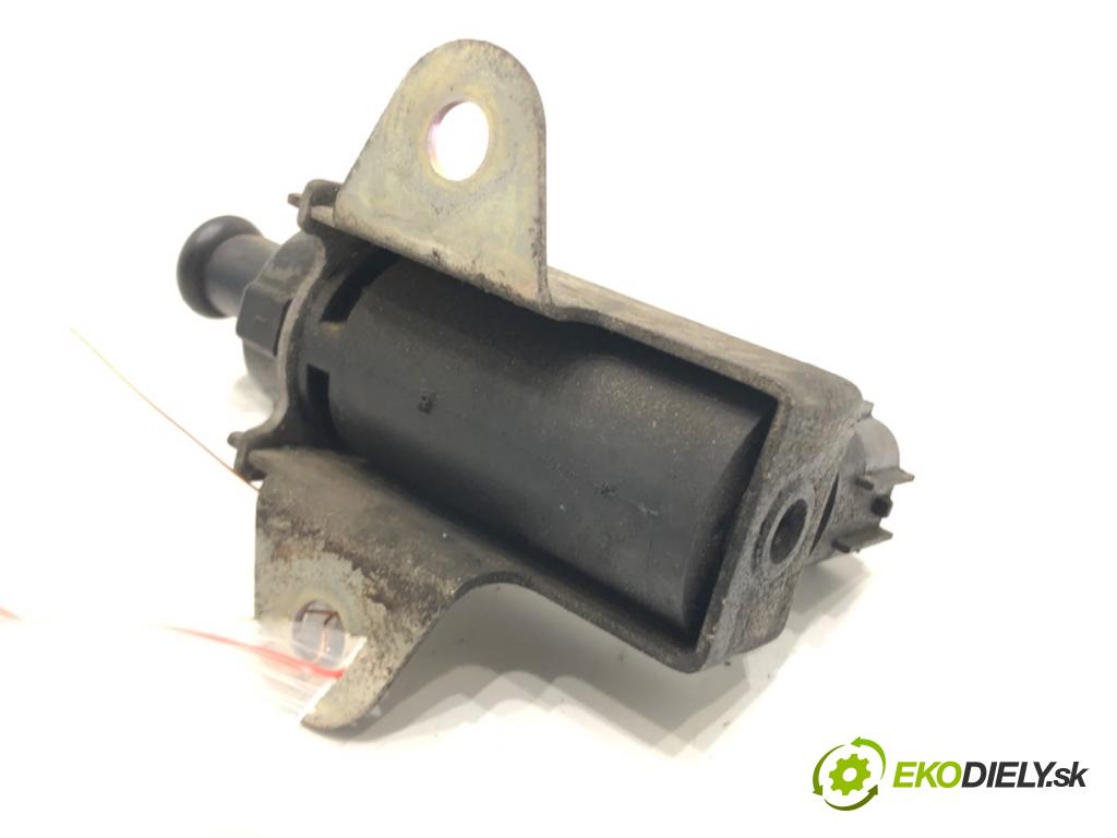 TOYOTA RAV 4 II (_A2_) 2000 - 2005    2.0 D 4WD (CLA20_, CLA21_) 85 kW [116 KM] olej napędowy 2001 - 2005  Ventil tlaku 25819-27040 (Ventil)