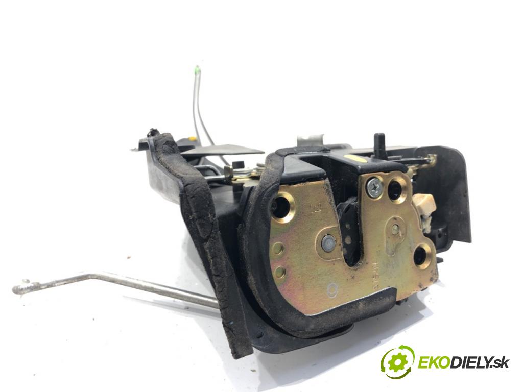 TOYOTA RAV 4 II (_A2_) 2000 - 2005    2.0 D 4WD (CLA20_, CLA21_) 85 kW [116 KM] olej napędowy 2001 - 2005  zámok dveře levý zadní část 