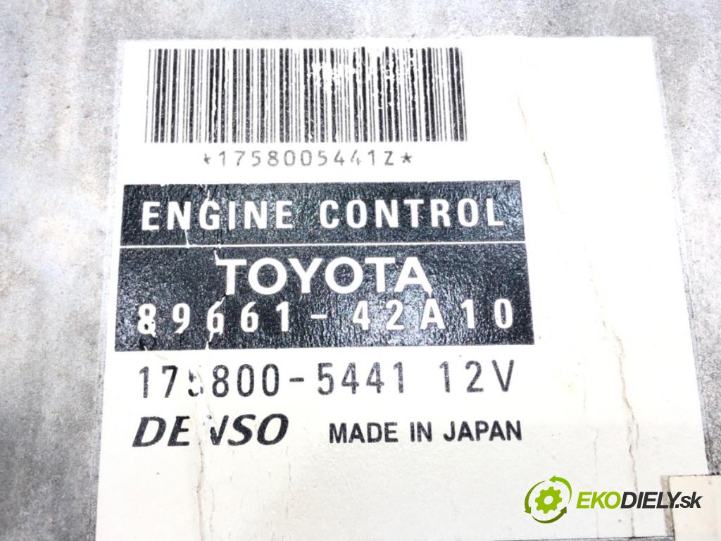 TOYOTA RAV 4 II (_A2_) 2000 - 2005    2.0 D 4WD (CLA20_, CLA21_) 85 kW [116 KM] olej napędowy 2001 - 2005  riadiaca jednotka Motor 89661-42A10 (Riadiaca jednotka)