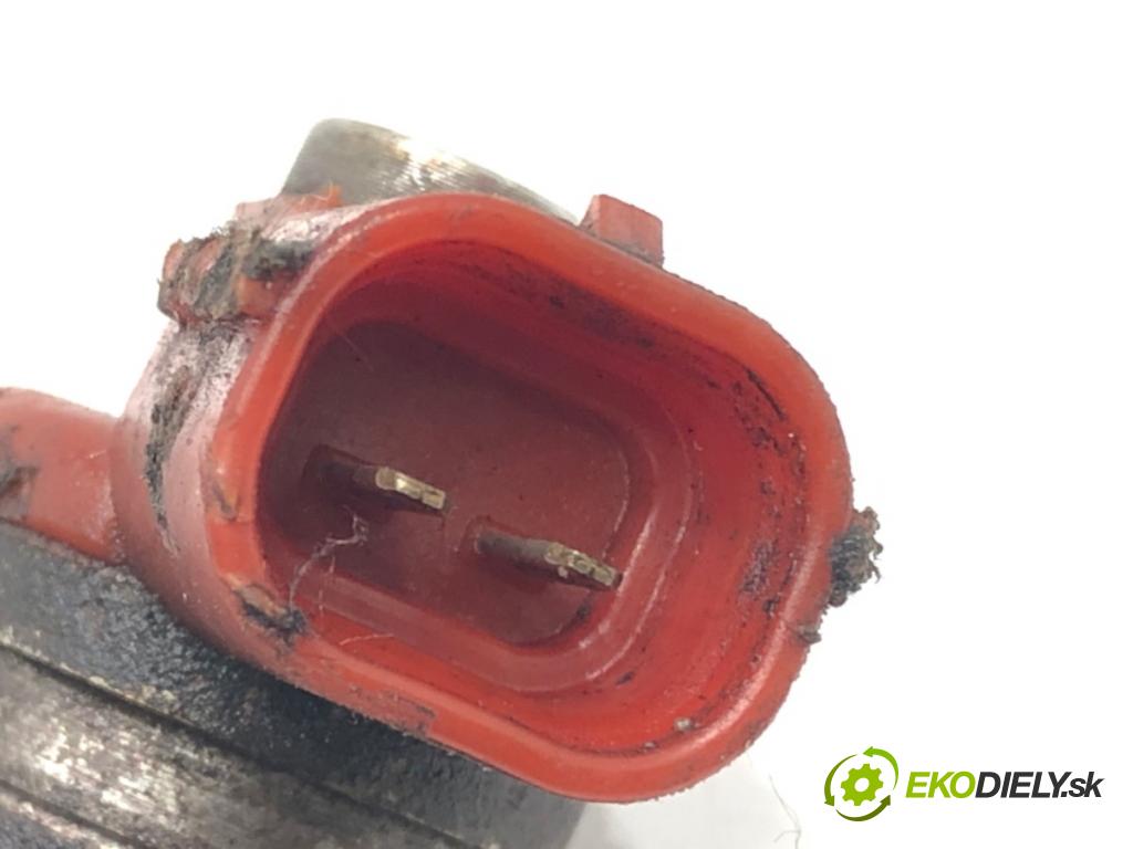 TOYOTA RAV 4 II (_A2_) 2000 - 2005    2.0 D 4WD (CLA20_, CLA21_) 85 kW [116 KM] olej napędowy 2001 - 2005  Regulátor tlaku paliva  (Ostatné)