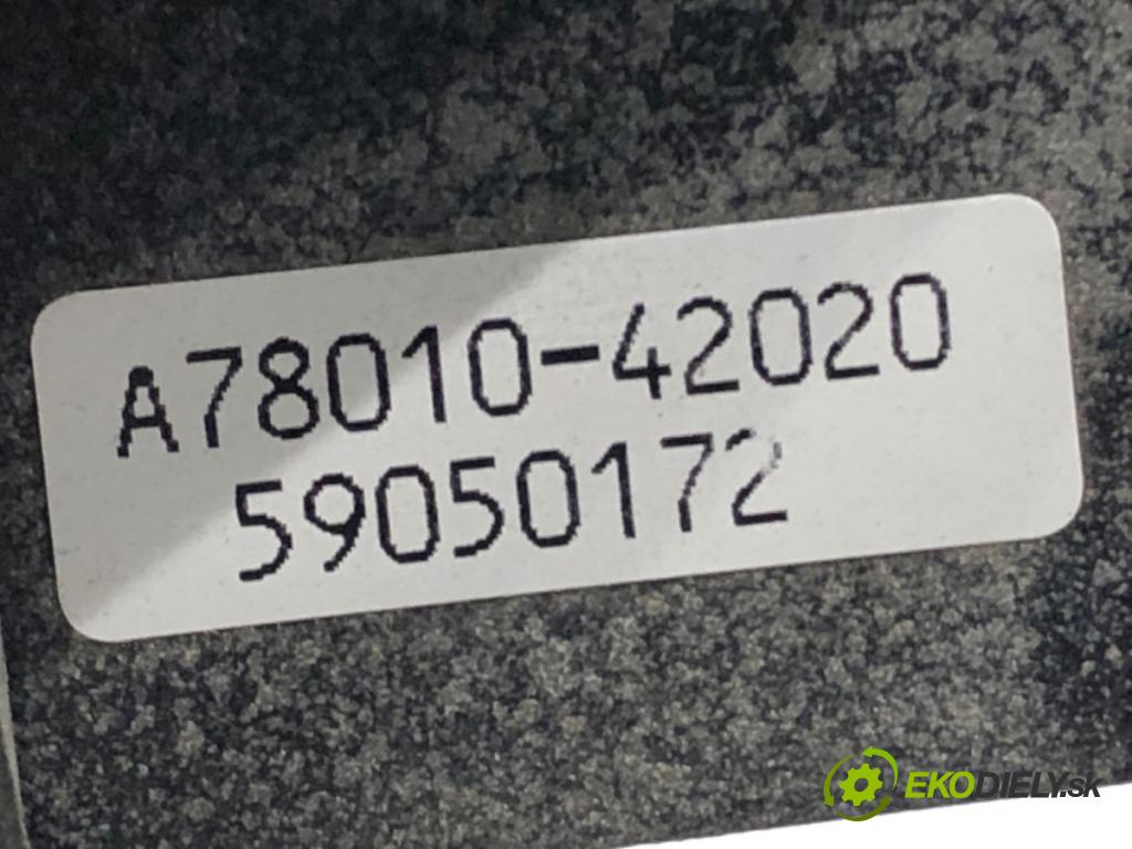 TOYOTA RAV 4 II (_A2_) 2000 - 2005    2.0 D 4WD (CLA20_, CLA21_) 85 kW [116 KM] olej napędowy 2001 - 2005  Potenciometer plynu 78010-42020 (Pedál)