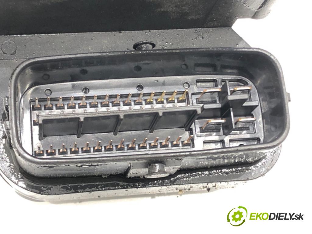 TOYOTA RAV 4 II (_A2_) 2000 - 2005    2.0 D 4WD (CLA20_, CLA21_) 85 kW [116 KM] olej napędowy 2001 - 2005  Pumpa ABS 44540-42040 (Pumpa ABS)