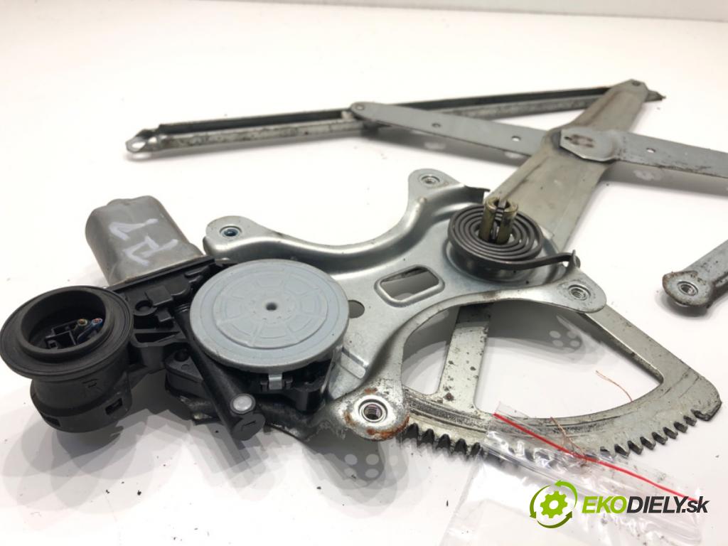 TOYOTA RAV 4 II (_A2_) 2000 - 2005    2.0 D 4WD (CLA20_, CLA21_) 85 kW [116 KM] olej napędowy 2001 - 2005  mechanismus okna pravý přední část 85710-42070