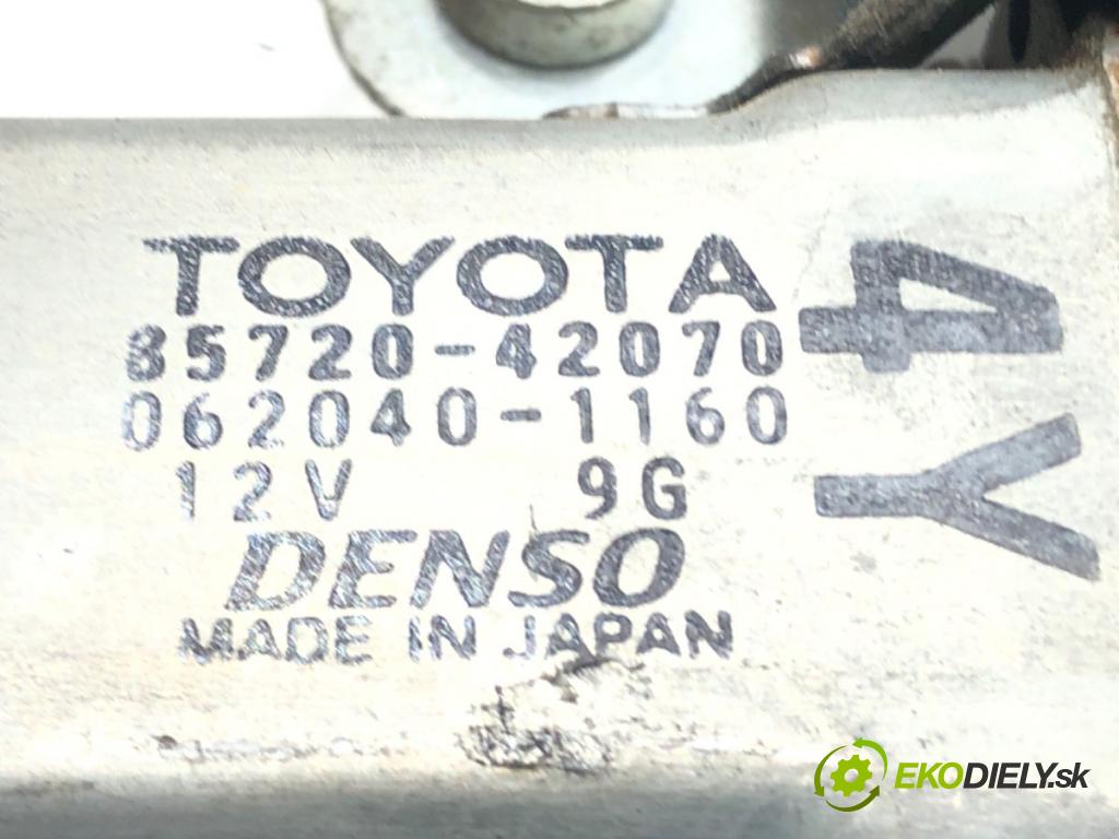 TOYOTA RAV 4 II (_A2_) 2000 - 2005    2.0 D 4WD (CLA20_, CLA21_) 85 kW [116 KM] olej napędowy 2001 - 2005  mechanismus okna levý přední část 85720-42070