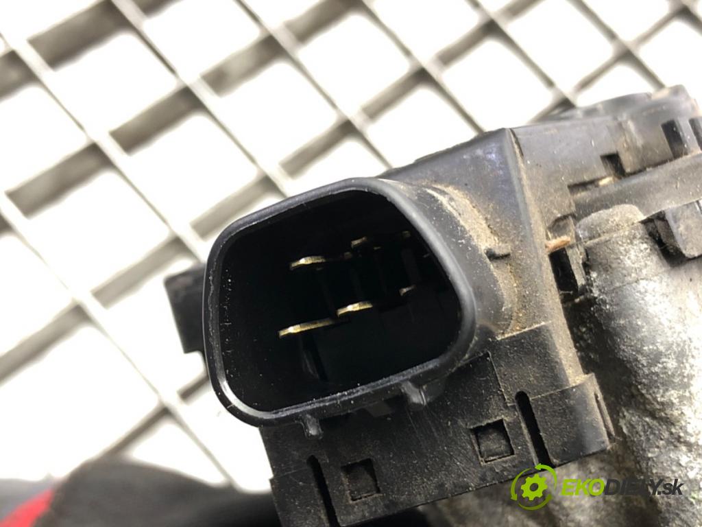 TOYOTA RAV 4 II (_A2_) 2000 - 2005    2.0 D 4WD (CLA20_, CLA21_) 85 kW [116 KM] olej napędowy 2001 - 2005  Mechanizmus stieračov predný 85110-42130 (Motorček stieračov predné)