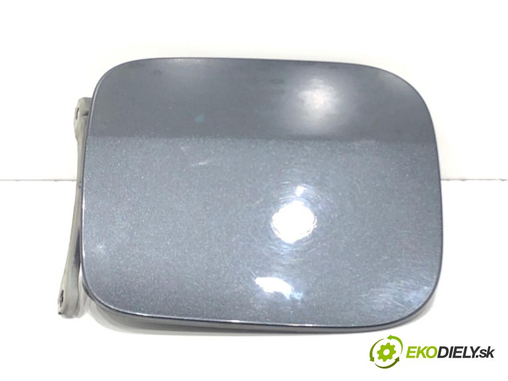 TOYOTA RAV 4 II (_A2_) 2000 - 2005    2.0 D 4WD (CLA20_, CLA21_) 85 kW [116 KM] olej napędowy 2001 - 2005  Dvierka nádrže paliva  (Ostatné)
