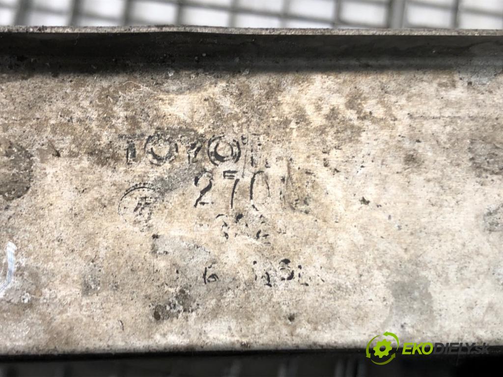 TOYOTA RAV 4 II (_A2_) 2000 - 2005    2.0 D 4WD (CLA20_, CLA21_) 85 kW [116 KM] olej napędowy 2001 - 2005  intercooler  (Chladiče nasávaného vzduchu (intercoolery))