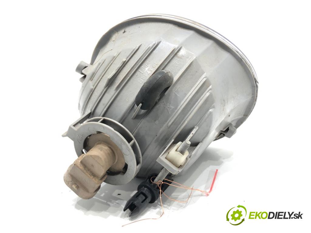 TOYOTA RAV 4 II (_A2_) 2000 - 2005    2.0 D 4WD (CLA20_, CLA21_) 85 kW [116 KM] olej napędowy 2001 - 2005  hmlové svetlo, hmlovka levý přední část