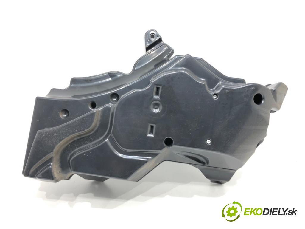 AUDI A3 (8P1) 2003 - 2013    1.9 TDI 77 kW [105 KM] olej napędowy 2003 - 2010  subwoofer 8P3035382D (Audio zariadenie)