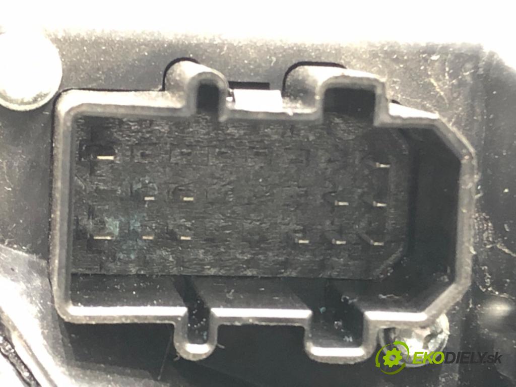 AUDI A3 (8P1) 2003 - 2013    1.9 TDI 77 kW [105 KM] olej napędowy 2003 - 2010  subwoofer 8P3035382D (Audio zariadenie)