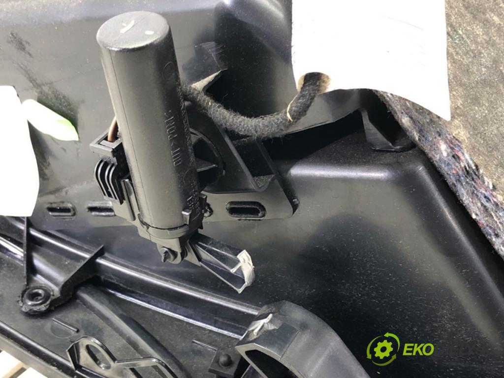 AUDI A3 (8P1) 2003 - 2013    1.9 TDI 77 kW [105 KM] olej napędowy 2003 - 2010  Priehradka, kastlík spolujazdca 8P1857035B (Priehradka, kastlík)