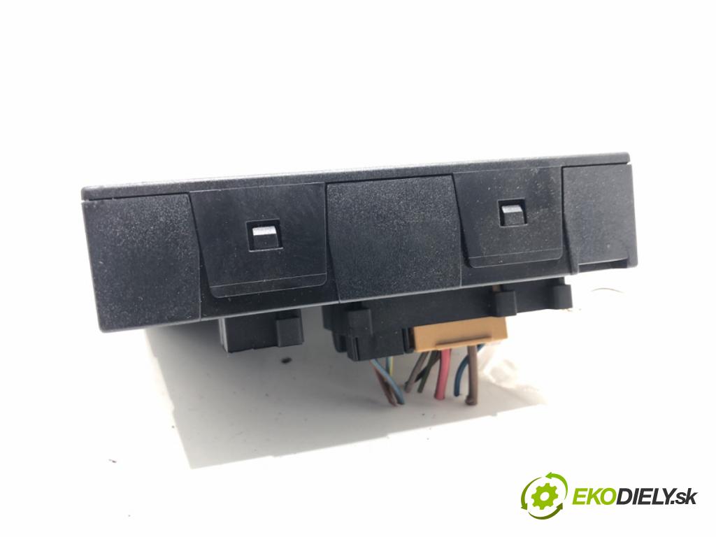 SKODA OCTAVIA II (1Z3) 2004 - 2013    1.6 FSI 85 kW [115 KM] benzyna 2004 - 2008  Modul komfortu 1K0959433BT (Modul komfortu)