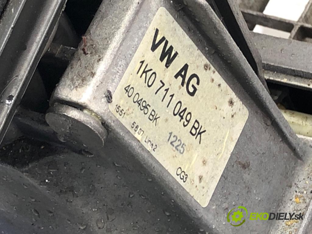 SKODA OCTAVIA II (1Z3) 2004 - 2013    1.6 FSI 85 kW [115 KM] benzyna 2004 - 2008  Kulisa 1K0711049BK (Rýchlostná páka (kulisa))