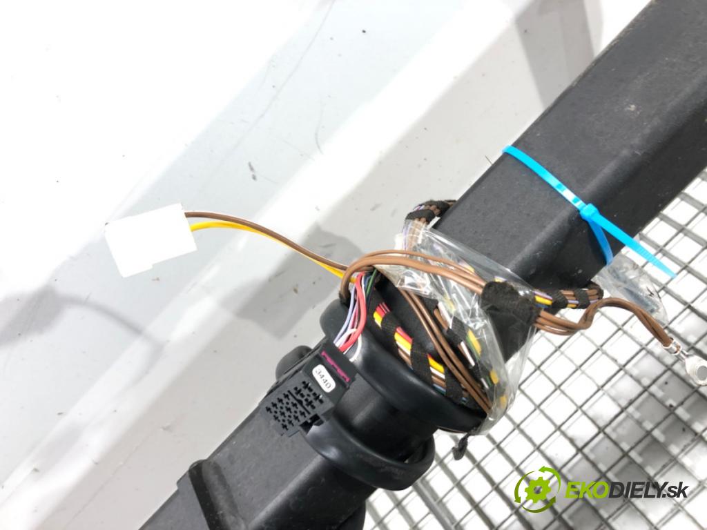 SKODA OCTAVIA II (1Z3) 2004 - 2013    1.6 FSI 85 kW [115 KM] benzyna 2004 - 2008  Hák tažné zařízení  (Tažná zařízení)