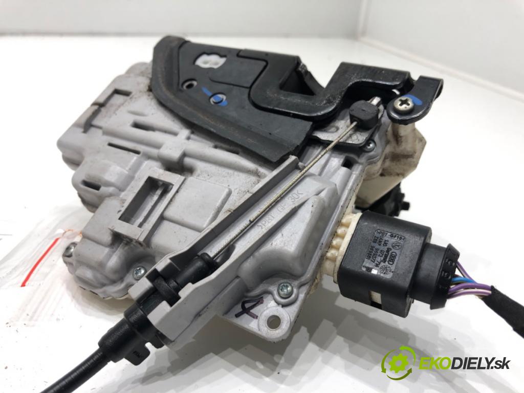 SEAT LEON (1P1) 2005 - 2013    1.6 75 kW [102 KM] benzyna 2005 - 2012  zámok dveře pravý přední část 1P1837016