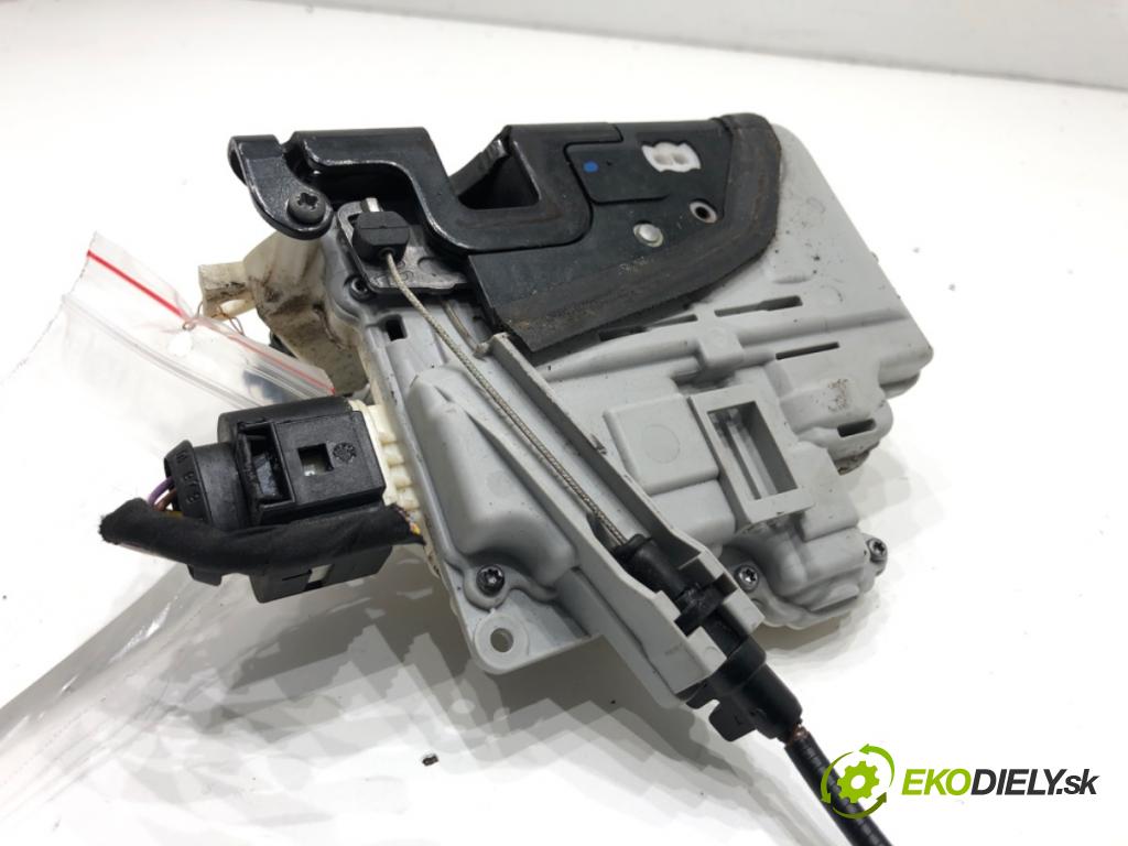 SEAT LEON (1P1) 2005 - 2013    1.6 75 kW [102 KM] benzyna 2005 - 2012  zámok dveře levý přední část 1P1837015