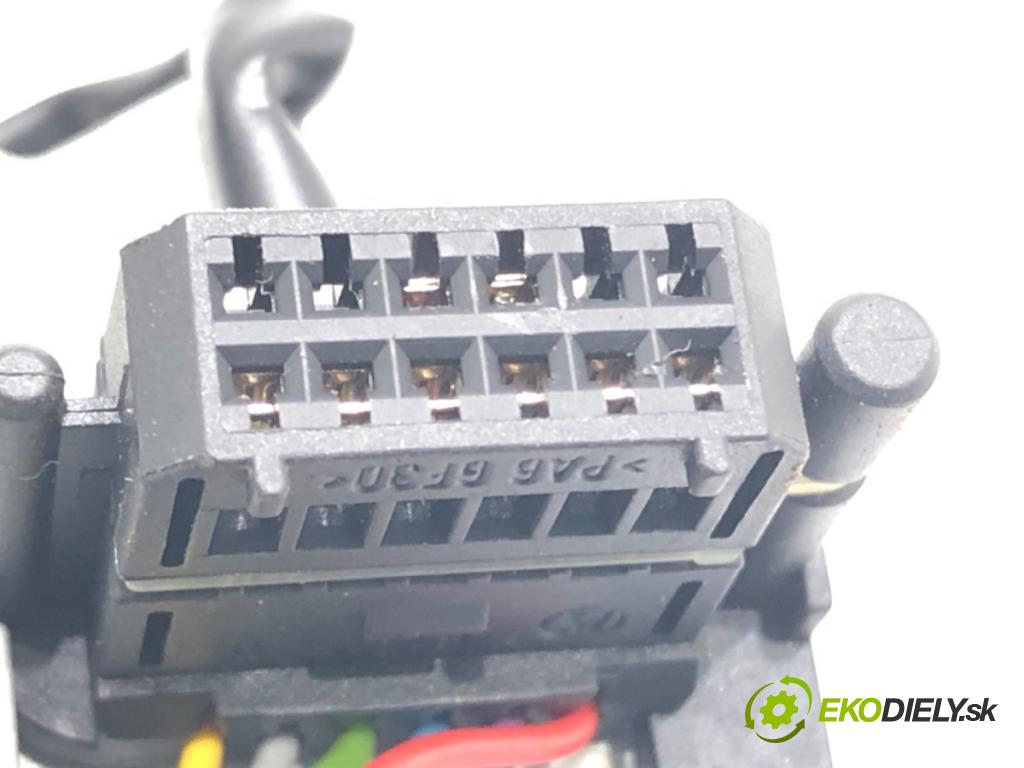 SEAT LEON (1P1) 2005 - 2013    1.6 75 kW [102 KM] benzyna 2005 - 2012  spinačka 1K0905865ALS (Spínacia skrinka a kľúč)