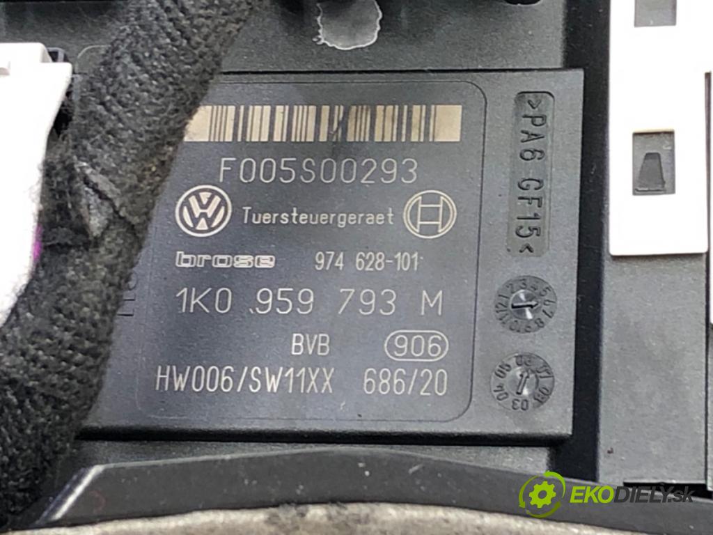 SEAT LEON (1P1) 2005 - 2013    1.6 75 kW [102 KM] benzyna 2005 - 2012  mechanismus okna levý přední část 1P0837401E