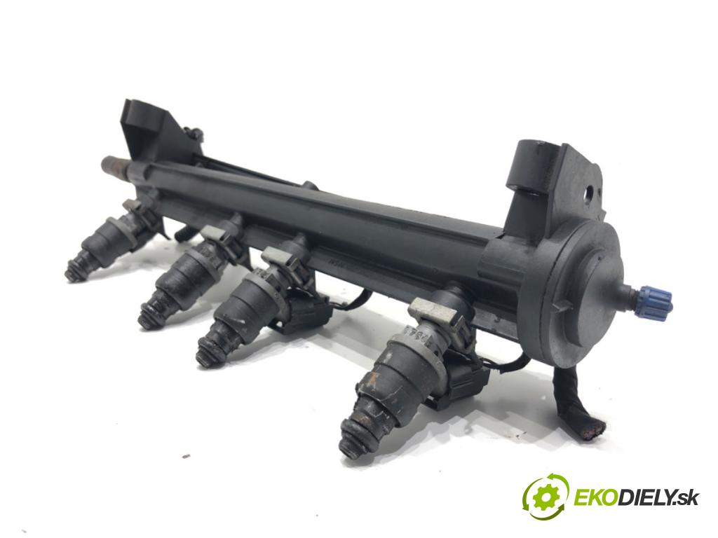 SEAT LEON (1P1) 2005 - 2013    1.6 75 kW [102 KM] benzyna 2005 - 2012  Lišta vstrekovacia 06A133317AS (Vstrekovacia lišta)