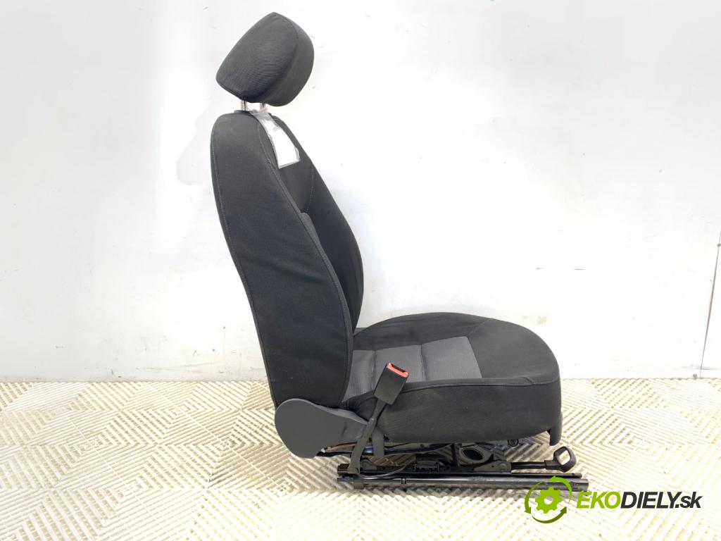 SKODA OCTAVIA II (1Z3) 2004 - 2013    1.6 FSI 85 kW [115 KM] benzyna 2004 - 2008  Sedadlo ľavy predný