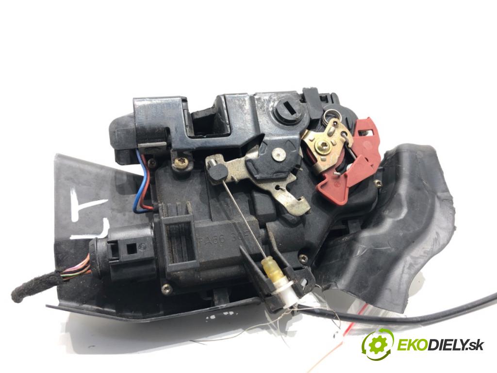 AUDI A4 B6 (8E2) 2000 - 2005    1.9 TDI 96 kW [130 KM] olej napędowy 2000 - 2004  zámok dveře levý zadní část 8E0839349