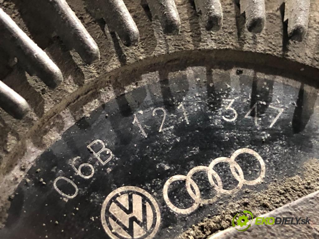 AUDI A4 B6 (8E2) 2000 - 2005    1.9 TDI 96 kW [130 KM] olej napędowy 2000 - 2004  ventilátor chladiče 06B121347 (Ventilátory)