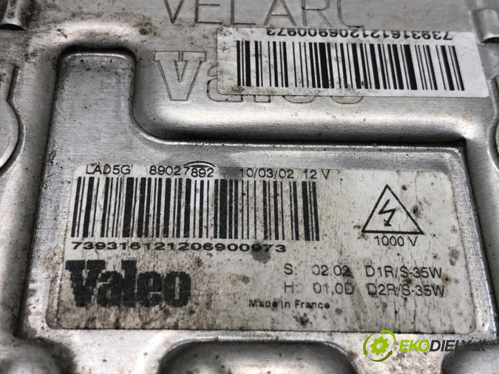 AUDI A4 B6 (8E2) 2000 - 2005    1.9 TDI 96 kW [130 KM] olej napędowy 2000 - 2004  Menič XENON 89027892 (Riadiaca jednotka xenónu)