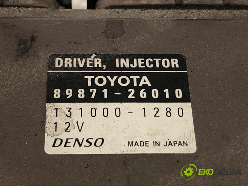 TOYOTA AVENSIS (_T25_) 2003 - 2008    2.0 D-4D (CDT250_) 85 kW [116 KM] olej napędowy 2003 - 2008  Modul VSTREKOVAČE: 89871-26010