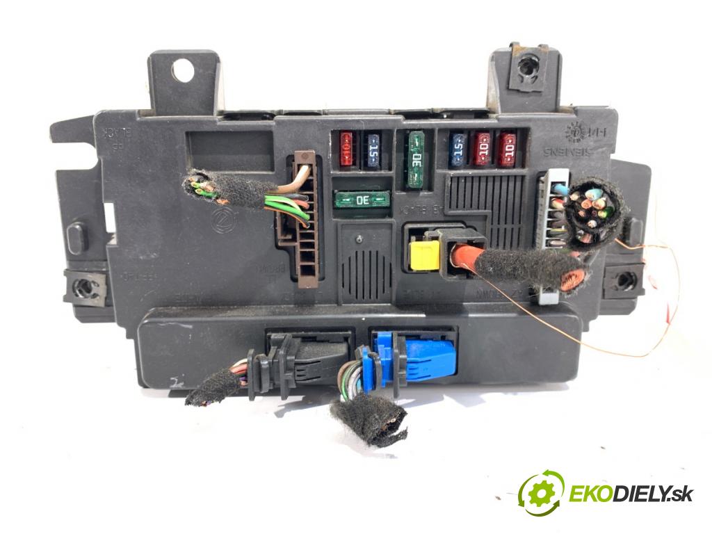 FIAT PANDA (169_) 2003 - 2022    1.1 (169.AXA1A) 40 kW [54 KM] benzyna 2003 - 2022  modul BSI 51740048 (Pojistkové skříňky)