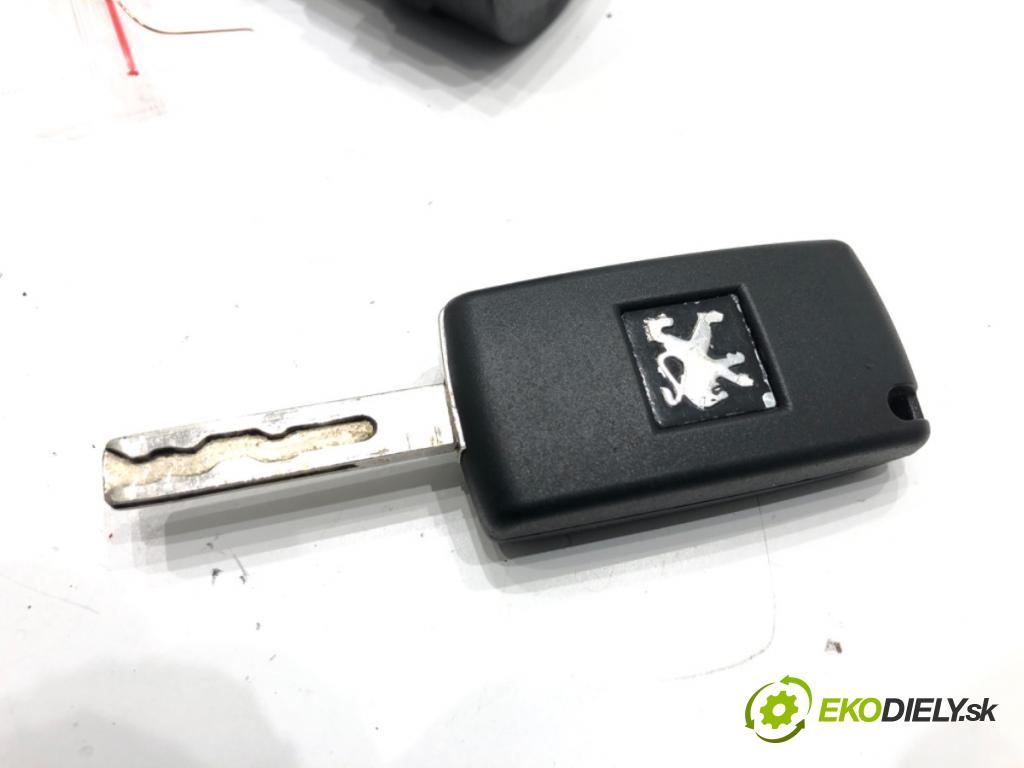 PEUGEOT 207 (WA_, WC_) 2006 - 2015    1.4 16V 65 kW [88 KM] benzyna 2006 - 2013  spinačka 9663123280 (Spínacia skrinka a kľúč)