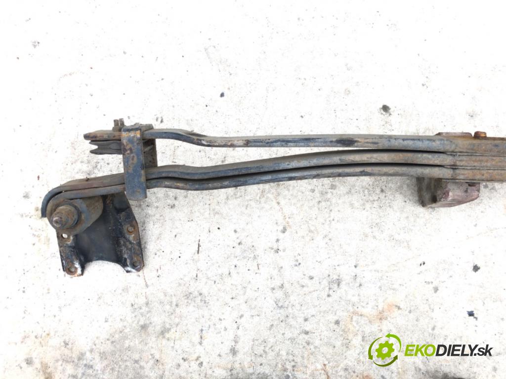 NISSAN CABSTAR Platforma / podwozie 2008 96 kW 35.13 DCI, 45.13 DCI 2.5 (F24M) 2488 Listové pero pravy zad