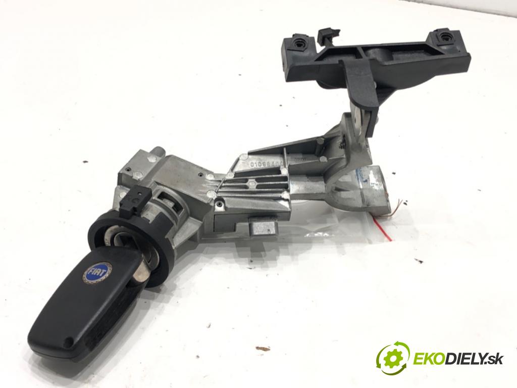 FIAT GRANDE PUNTO (199_) 2005 - 2022    1.3 D Multijet (199.AXD11, 199.AXD1A, 199.AXD1B,... 66 kW [90 KM] olej napędowy 2005 - 2010  spinačka 01098400 (Spínacia skrinka a kľúč)