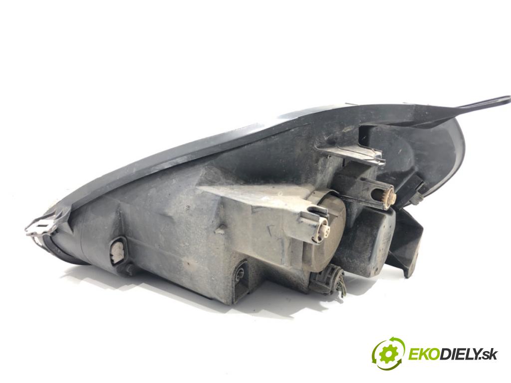 FIAT GRANDE PUNTO (199_) 2005 - 2022    1.3 D Multijet (199.AXD11, 199.AXD1A, 199.AXD1B,... 66 kW [90 KM] olej napędowy 2005 - 2010  světlomet pravý přední část 89101388