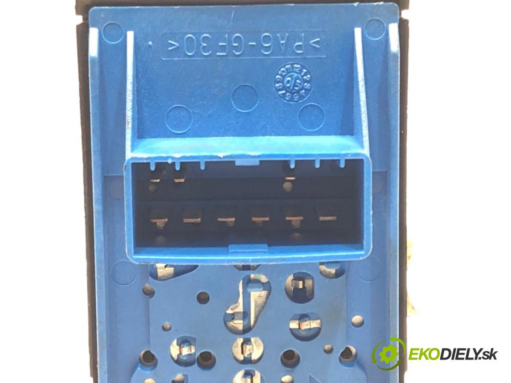 FIAT GRANDE PUNTO (199_) 2005 - 2022    1.3 D Multijet (199.AXD11, 199.AXD1A, 199.AXD1B,... 66 kW [90 KM] olej napędowy 2005 - 2010  Prepínač okien  (Prepínač/spínač/tlačidlo a ovládač kúrenia)