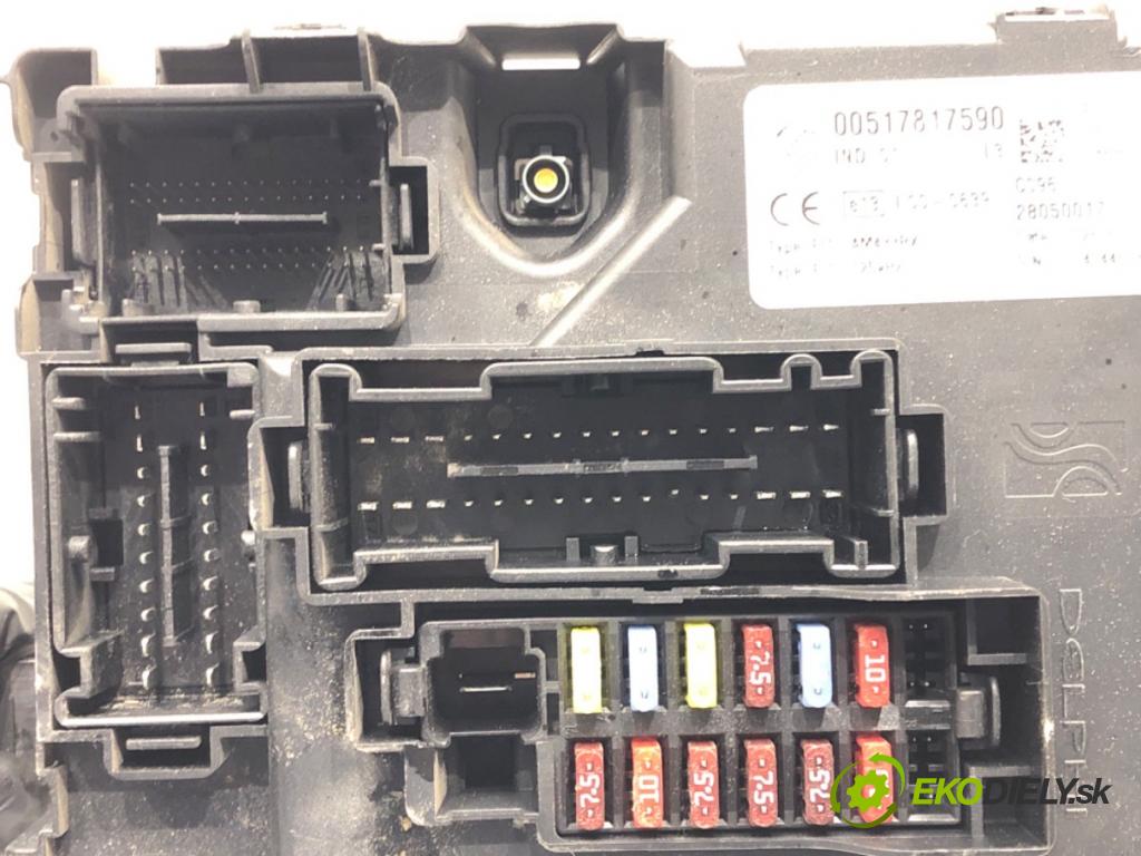 FIAT GRANDE PUNTO (199_) 2005 - 2022    1.3 D Multijet (199.AXD11, 199.AXD1A, 199.AXD1B,... 66 kW [90 KM] olej napędowy 2005 - 2010  modul BSI 00517817590 (Pojistkové skříňky)