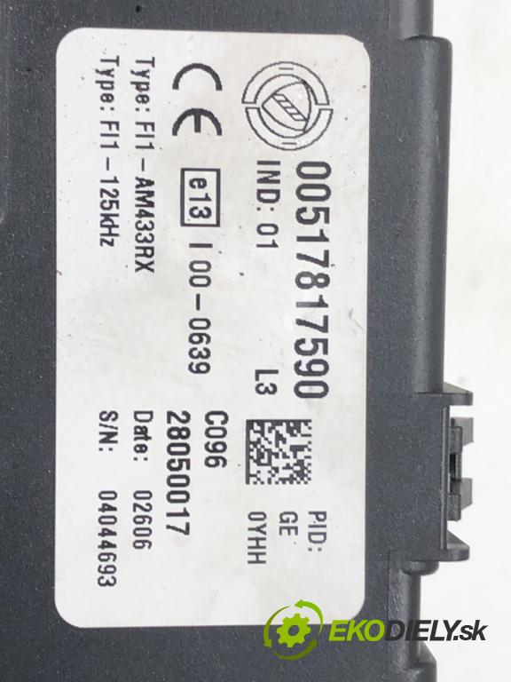 FIAT GRANDE PUNTO (199_) 2005 - 2022    1.3 D Multijet (199.AXD11, 199.AXD1A, 199.AXD1B,... 66 kW [90 KM] olej napędowy 2005 - 2010  modul BSI 00517817590 (Pojistkové skříňky)