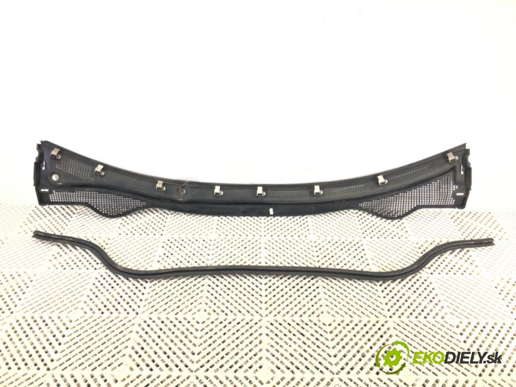 RENAULT LAGUNA III Grandtour (KT0/1) 2007 - 2015    2.0 dCi (KT07, KT0J, KT14, KT1A, KT1S) 96 kW [131 KM] olej napędowy 2007 - 2015  Torpédo, plast pod čelné okno 668620001 (Torpédo)