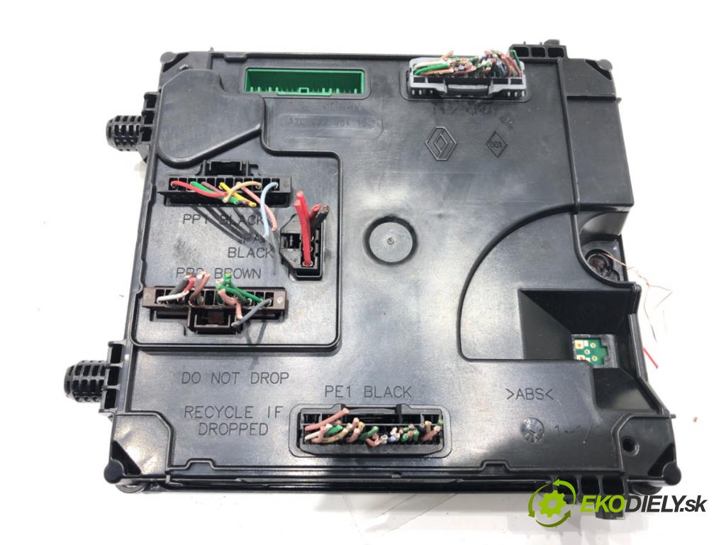 RENAULT LAGUNA III Grandtour (KT0/1) 2007 - 2015    2.0 dCi (KT07, KT0J, KT14, KT1A, KT1S) 96 kW [131 KM] olej napędowy 2007 - 2015  Modul BCM 284B17529R (Ostatné)