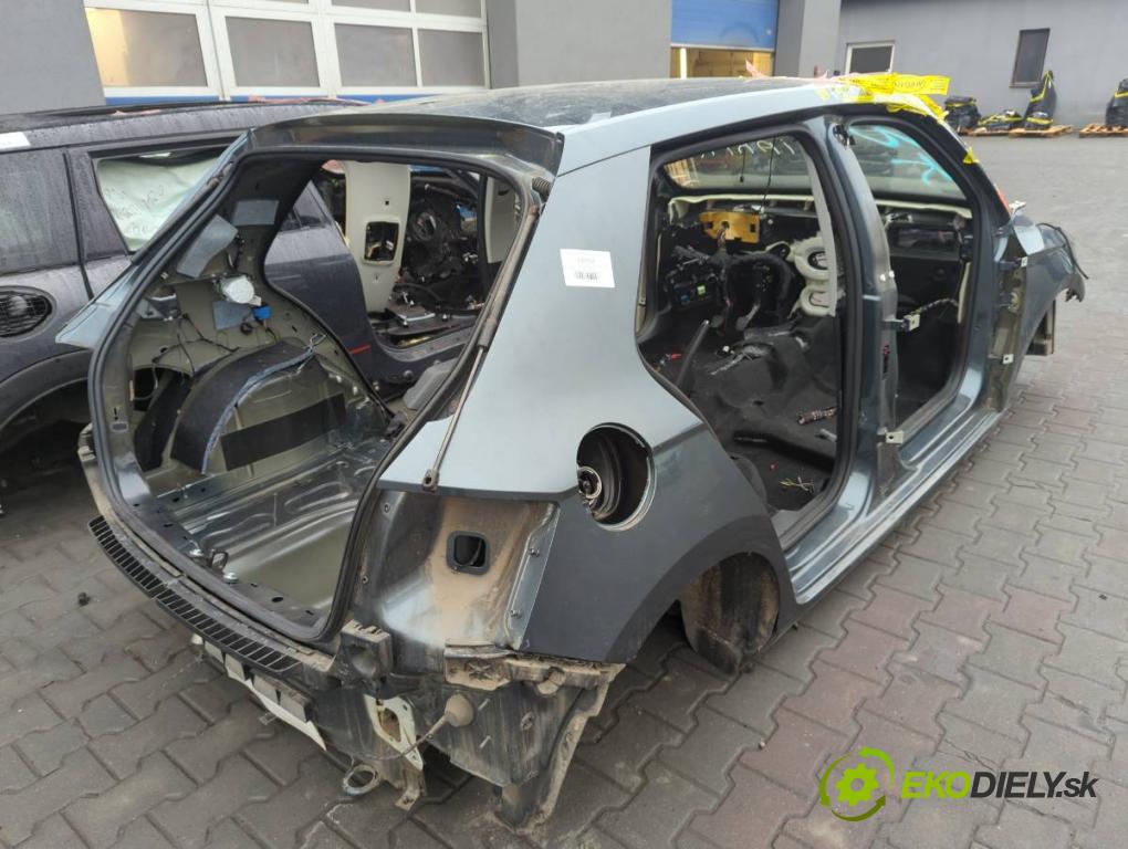 SKODA FABIA III (NJ3) 2014 - 2022    1.0 TSI 70 kW [95 KM] benzyna 2014 - 2022  KAROSERIA ČTVRŤÁK blatník zadní část levý pravý práh střecha PODŁUŻNICA levý pravý 