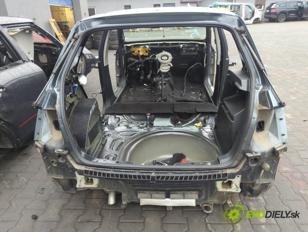 SKODA FABIA III (NJ3) 2014 - 2022    1.0 TSI 70 kW [95 KM] benzyna 2014 - 2022  KAROSERIA ČTVRŤÁK blatník zadní část levý pravý práh střecha PODŁUŻNICA levý pravý