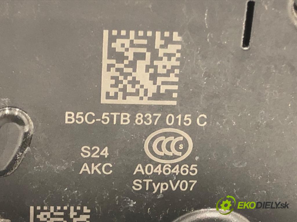 SKODA FABIA III (NJ3) 2014 - 2022    1.0 TSI 70 kW [95 KM] benzyna 2014 - 2022  zámok dveře levý přední část 5TB837015C