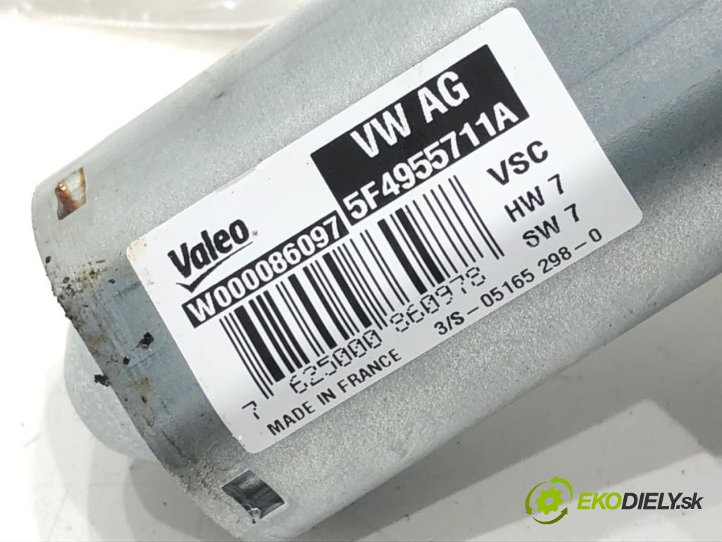SKODA FABIA III (NJ3) 2014 - 2022    1.0 TSI 70 kW [95 KM] benzyna 2014 - 2022  motor stěračů zadní část 5F4955711A