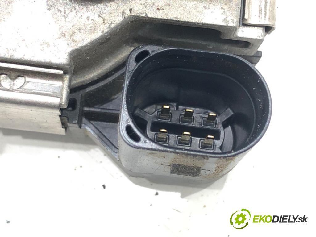 SKODA FABIA III (NJ3) 2014 - 2022    1.0 TSI 70 kW [95 KM] benzyna 2014 - 2022  Škrtiaca klapka 04C133062C (Škrtiaca klapka)