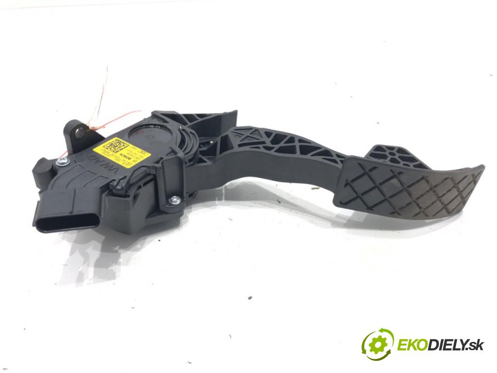 SKODA FABIA III (NJ3) 2014 - 2022    1.0 TSI 70 kW [95 KM] benzyna 2014 - 2022  Potenciometer plynu 6C1723503D (Pedál)