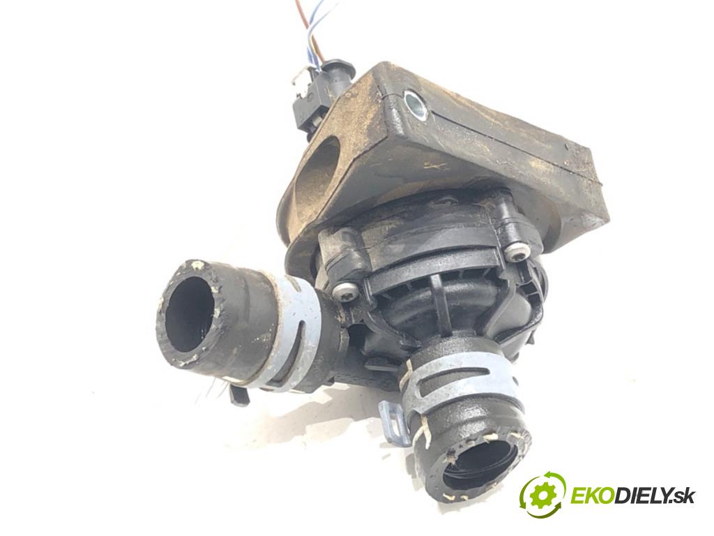 SKODA FABIA III (NJ3) 2014 - 2022    1.0 TSI 70 kW [95 KM] benzyna 2014 - 2022  DALŠÍ: pumpa vody 2Q0965567 (Vodní pumpy)