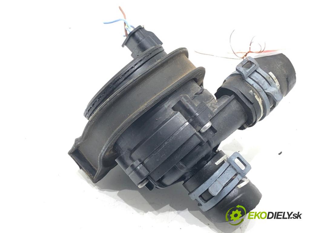 SKODA FABIA III (NJ3) 2014 - 2022    1.0 TSI 70 kW [95 KM] benzyna 2014 - 2022  DALŠÍ: pumpa vody 2Q0965567 (Vodní pumpy)