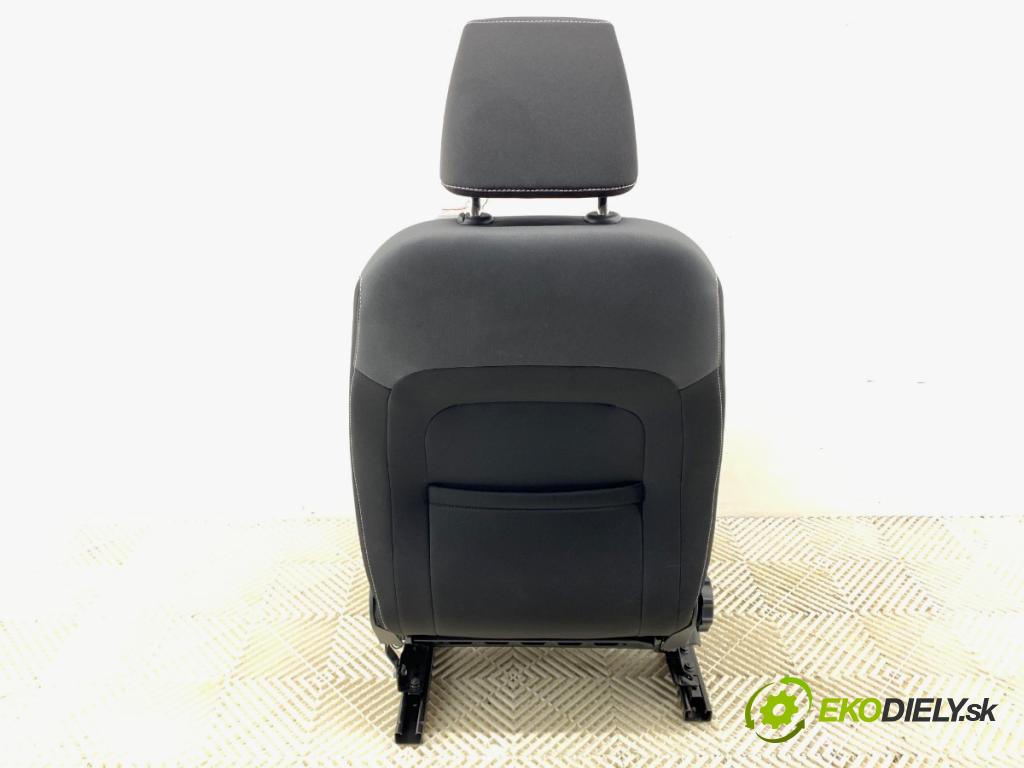 SKODA FABIA III liftback 2020 70 kW 1.0 TSI 999 Sedadlo pravy predný